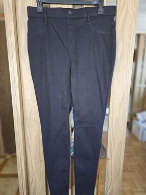 NWT Time and Tru Sz L (12-14) Black Soot High Rise Jeggings